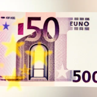 100