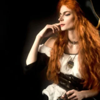 Natasha romanof as a pirate