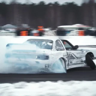 Tee minulle kuva missä on auto BMW joka on driftaamassa