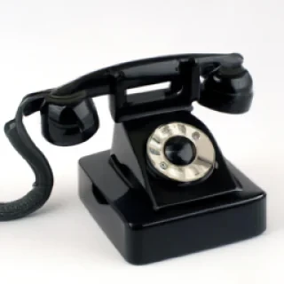 Le téléphone
