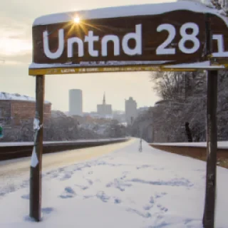 Un